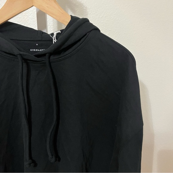NWT Everlane Organic Cotton Cropped Hoodie Medium Black Sustainable - Picture 4 of 9